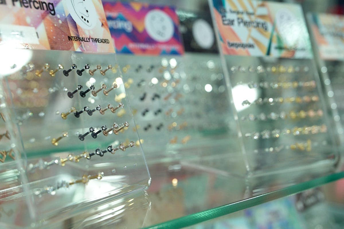 Bijou de piercing disponible à la boutique du Tattoo Studio Tewfick - modèle 9