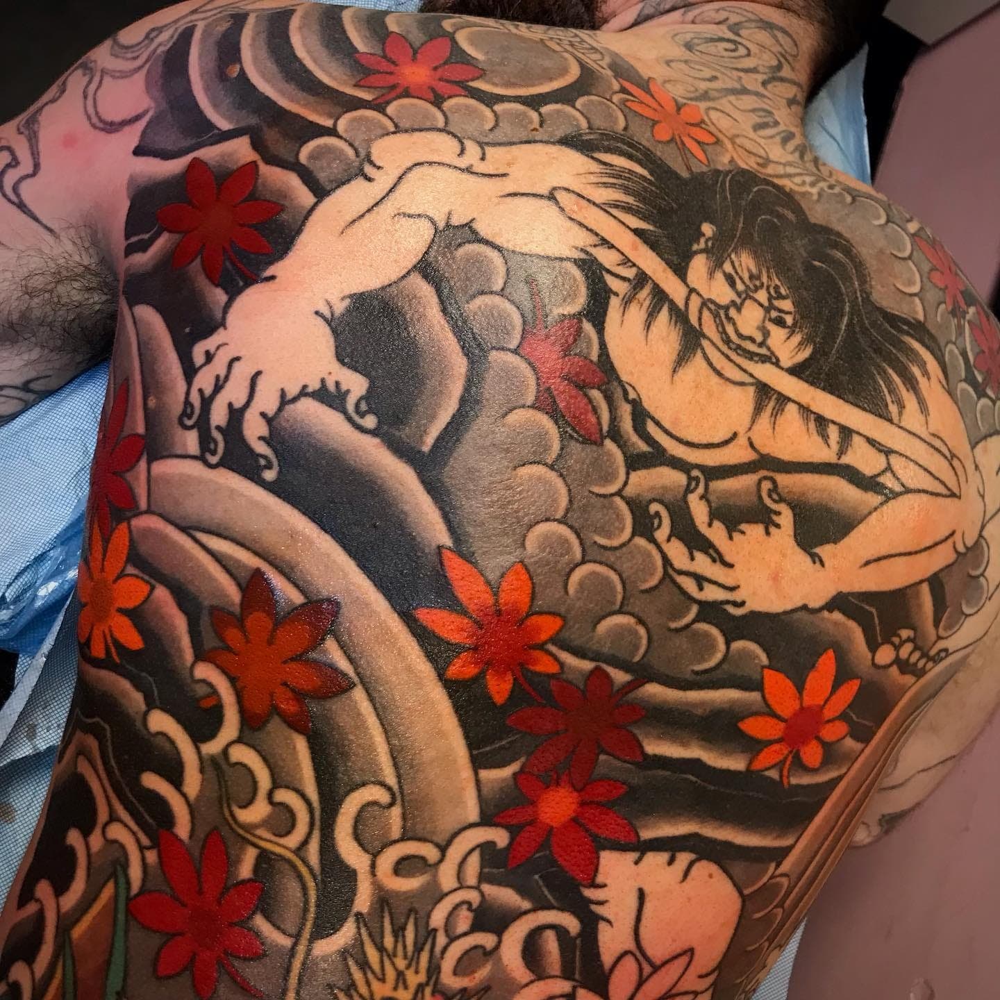 Tatouage réalisé par Adri au Tattoo Studio Tewfick à Angers