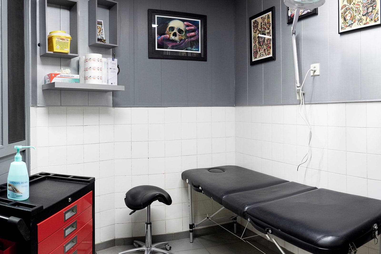Les locaux du Tattoo Studio Tewfick, rue Jules Guitton à Angers - vue 7