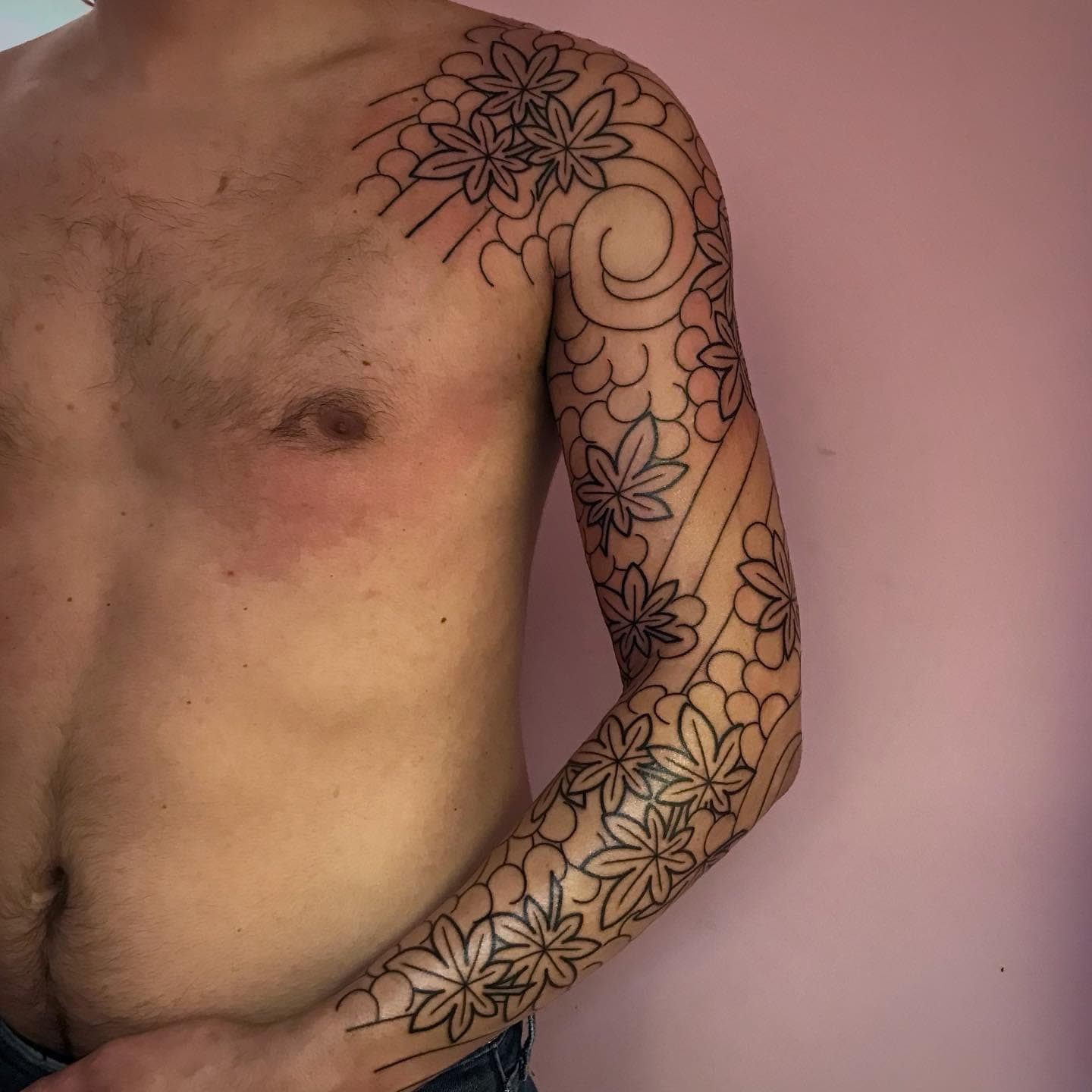 Tatouage réalisé par Adri au Tattoo Studio Tewfick à Angers