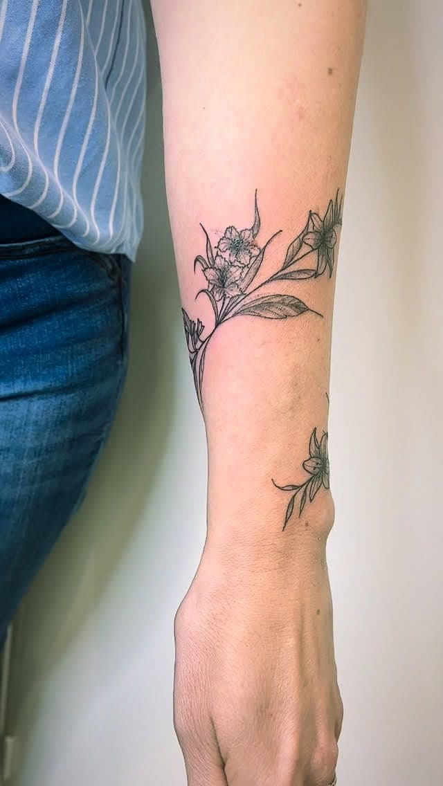 Tatouage réalisé par Yon au Tattoo Studio Tewfick à Angers